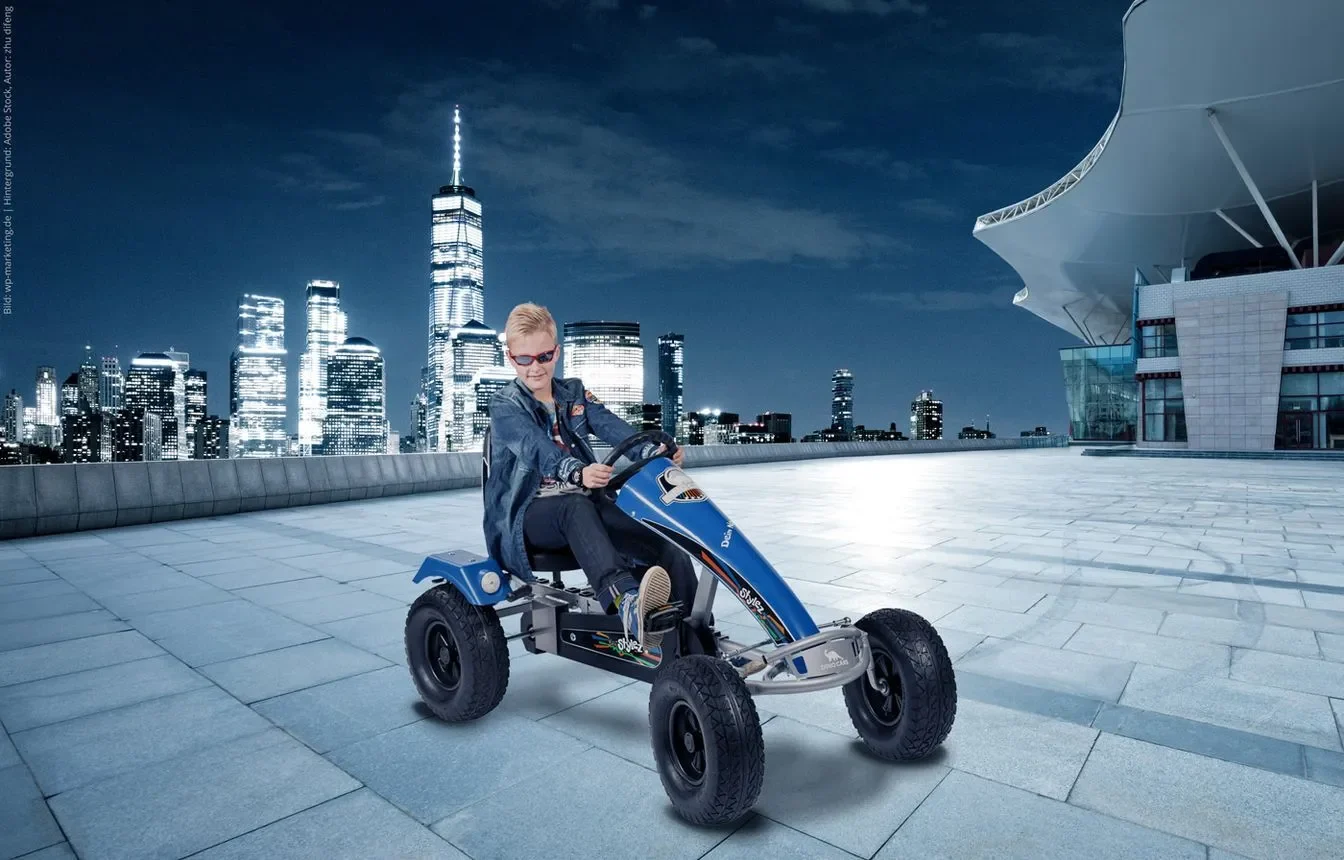 47_Montage_Stylez-0f98e5ec-2880w